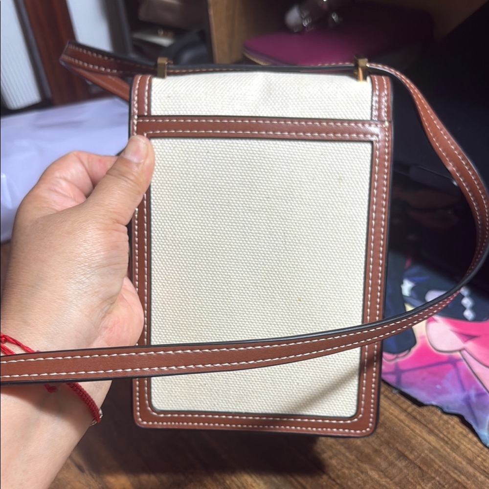 Burberry Tan and Cream Crossbody Bag with Flap Closure - Picture 8 of 9